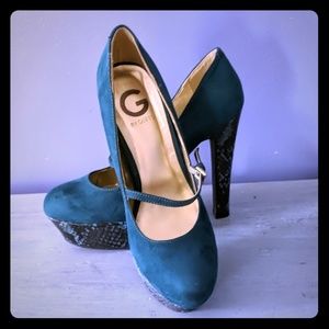 G by Guess Turquoise Snakeskin Platforms 9